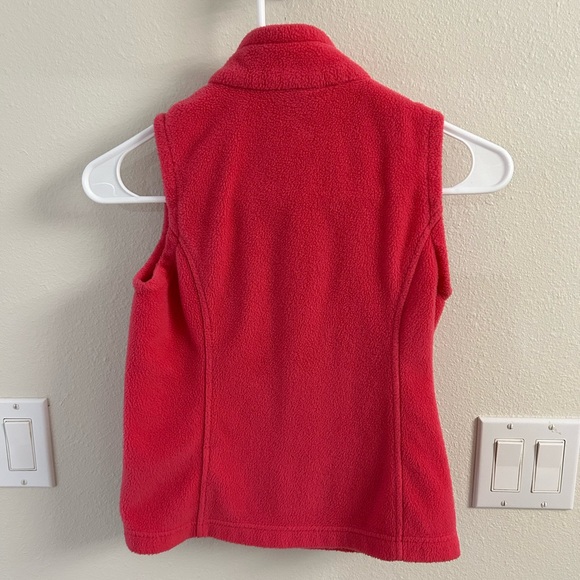 Girl’s Fleece Columbia Vest - Picture 2 of 3